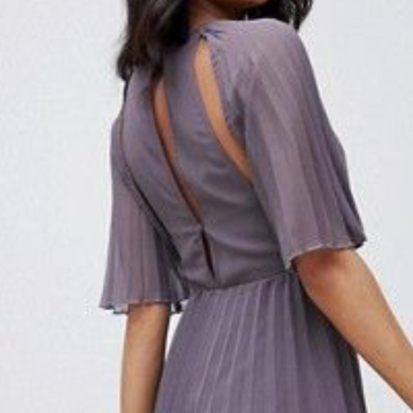π₯SPECTACULARπ₯ Nordstrom Asos Soft Pleated Tiered Maxi Dress in Gray Lilac - Picture 5 of 10